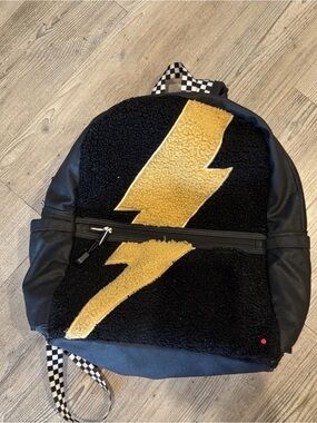STATE backpack Black Sherpa with Yellow Lightning Bolt